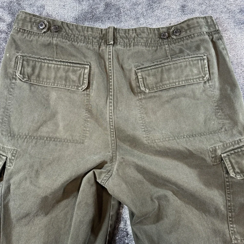 Brooks Brothers  Mens 37x32 Green Utility Cargo Pants
